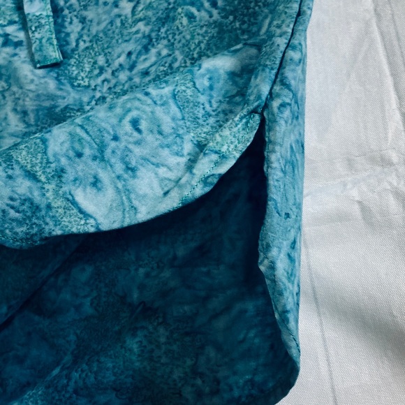 Blue Batik Style Handmade Women's Sleeveless Renaissance Tunic V Neck Tie Up - Picture 7 of 13